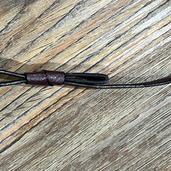 Kate spade Bow Keychain - Picture 4 of 7